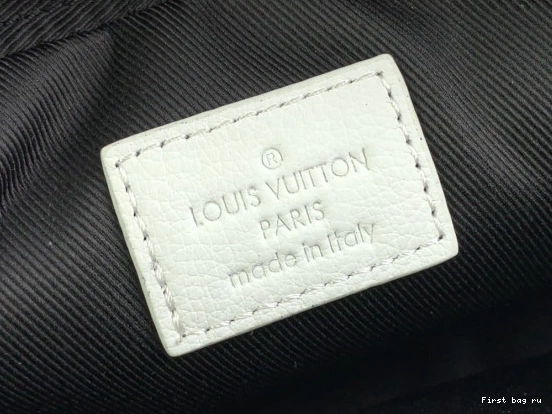 First bag ru LOUIS Alpha-11.0*18.5*6.5CM VUITTON Nano 0709